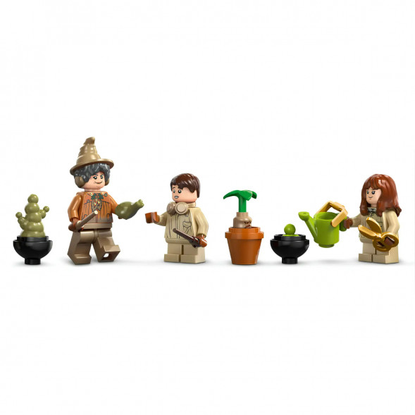 Конструктор LEGO Harry Potter 76445 Замок Хогвартс: Урок травологии в Белгороде